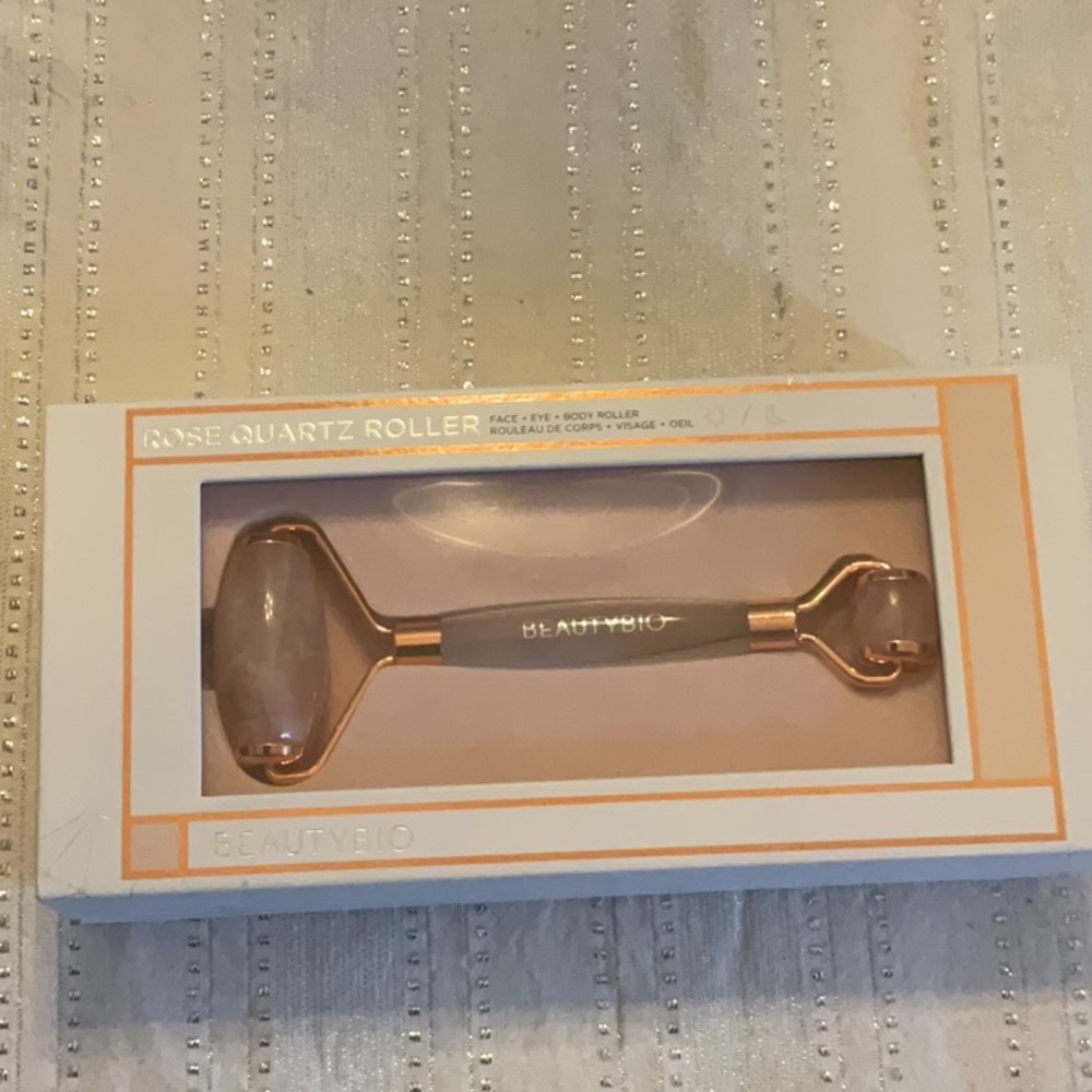 BeautyBio Rose Quartz Roller